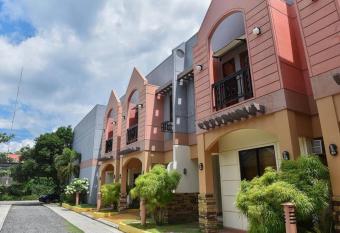 Manora Apartment has Balcony rooms