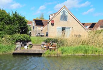 Kustverhuur, Park Scheldeveste Zwin 065 has Balcony rooms