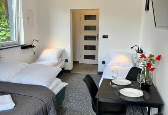 Pokoje Na Winklu has Balcony rooms