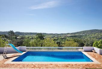 Casa Noah has Balcony rooms