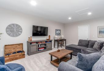 State College Getaway has Balcony rooms