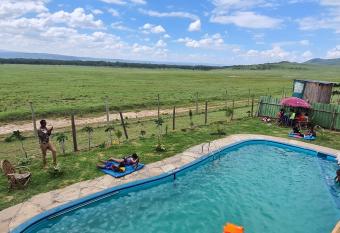 Mambo Game View has Balcony rooms