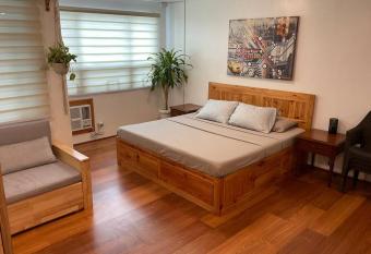 Seawind Studio Condo Unit (35 sqm) w/ Balcony has Balcony rooms