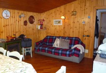 campiglio; dedica a te la calda mansarda di pia has Balcony rooms