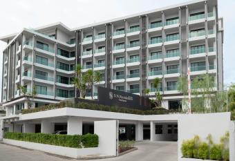 SN Residences has Balcony rooms