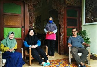 Rumah Desa Homestay allows 18 year olds to book a room