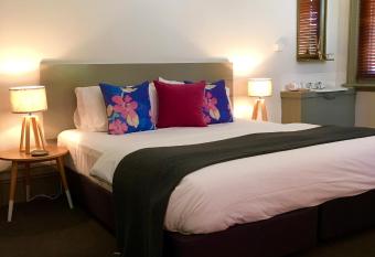 Healesville Hotel allows 18 year olds to book a room