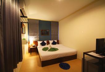 Lemonade Boutique Inn has Balcony rooms