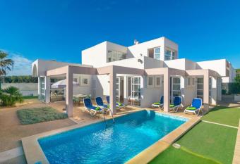 Tampa Bay V3B3 has Balcony rooms