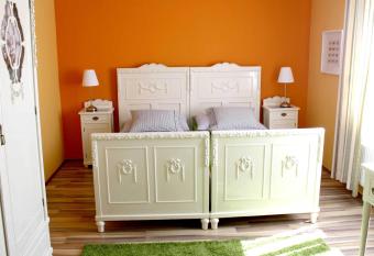 Apartment S  d has Balcony rooms