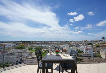 Atmosphera has Balcony rooms