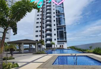 Room for RENT in Mactan Newtown near AIRPORT has Balcony rooms