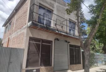 FORTIN HOUSE has Balcony rooms