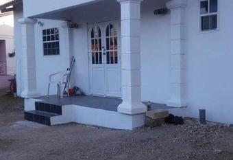 Eloise Appartement allows 18 year olds to book a room