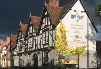 The Brewery Tap allows 18 year olds to book a room