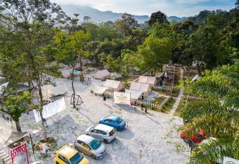 De Kampung Campsite has Balcony rooms