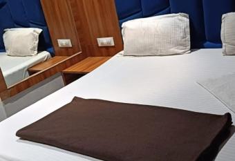 Shiv Sai residency lodging and boarding has Balcony rooms