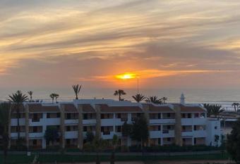 La Suite Hotel has Balcony rooms