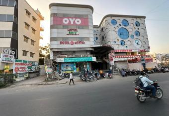 HOTEL ATITHI INN has Balcony rooms