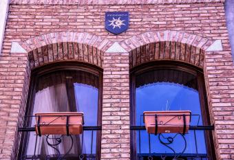 B&B Casa Federico has Balcony rooms