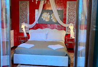 B&B Garda 4U allows 18 year olds to book a room