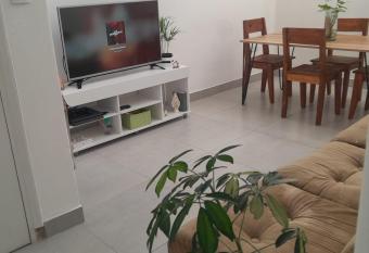 DPTO PLAZA GODOY CRUZ has Balcony rooms