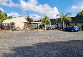 Pinelodge has Balcony rooms