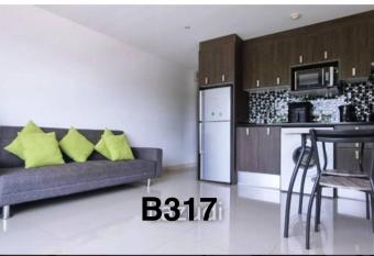 Bangsaray Beach Resort has Balcony rooms