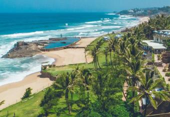 Salt Rock Hotel and Beach Resort has Balcony rooms