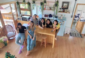 MaiMone On the Hill Homestay has Balcony rooms