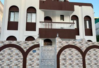 Viva Hostel Group Muscat allows 18 year olds to book a room