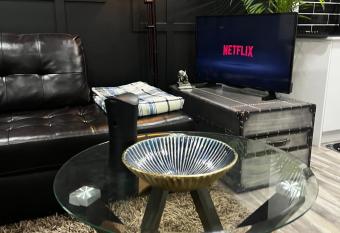 Cozy Haven! allows 18 year olds to book a room