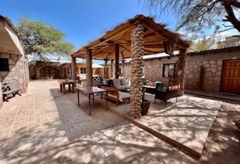 Hostal Katarpe has Balcony rooms