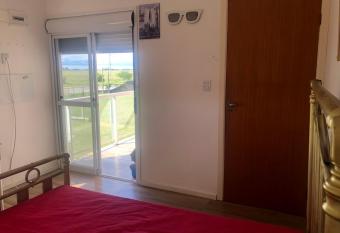 Casa das Maria Praia do Laranjal has Balcony rooms