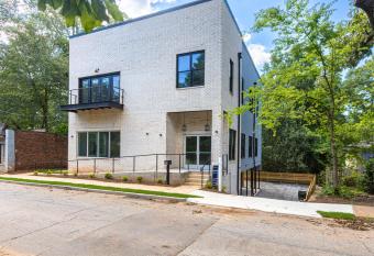 Decatur Delight Mixed- Use Apartments! allows 18 year olds to book a room