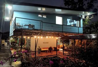 Azulita Oasis has Balcony rooms