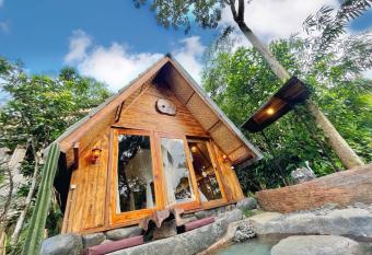 Royal Kemala Villa - Jungle View with Private Pool has Balcony rooms