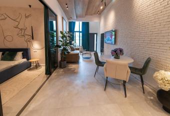 The Public Aparthotel 3 has Balcony rooms