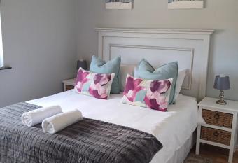 Vergezicht Upper Unit has Balcony rooms