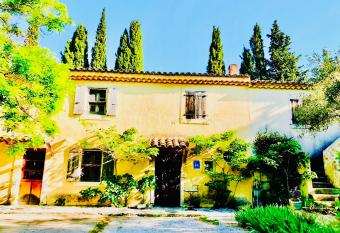 La Maison M has Balcony rooms