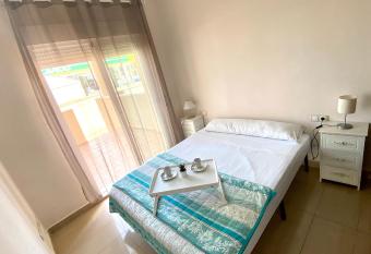 Apartamentos Carlton VyB allows 18 year olds to book a room