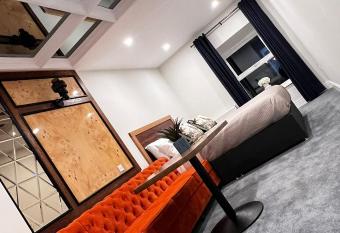 53 Luxury Rooms allows 18 year olds to book a room