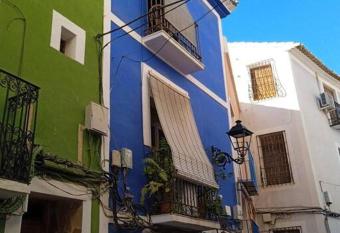 LovelyLoft Colores de la Vila allows 18 year olds to book a room