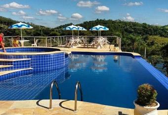 Recanto Apoena has Balcony rooms