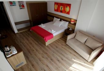 Eden Pyara Hotel Turunc has Balcony rooms