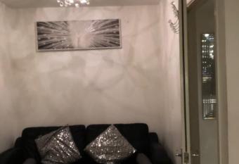 Northampton Central Oasis allows 18 year olds to book a room