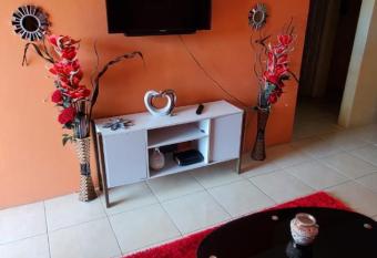 Finest Accommodation Seville Meadows 2 bedroom has Balcony rooms