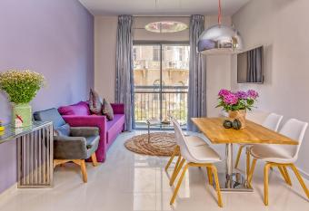 Stay Jaffa Jerusalem allows 18 year olds to book a room