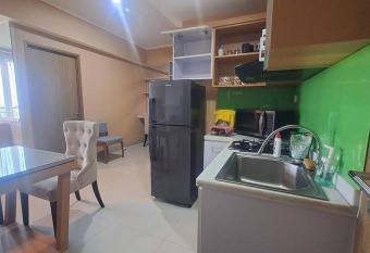 Oowa s Residence has Balcony rooms