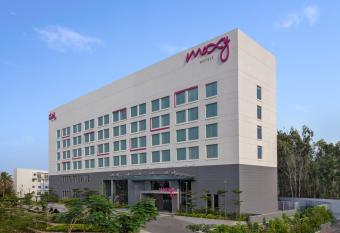 Moxy Bengaluru Airport Prestige Tech Cloud has Balcony rooms